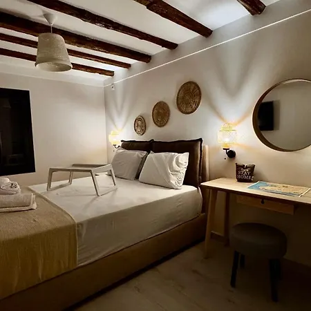 Akonelia - Chora Center Lefkada City